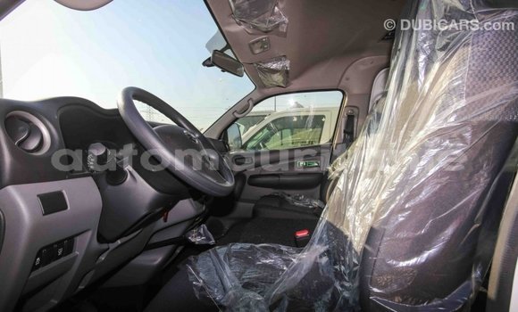 Acheter Import Voiture Nissan 350Z Blanc à Import - Dubai, Adrar Acheter Import Voiture Nissan 350Z Blanc à Import - Dubai, Adrar