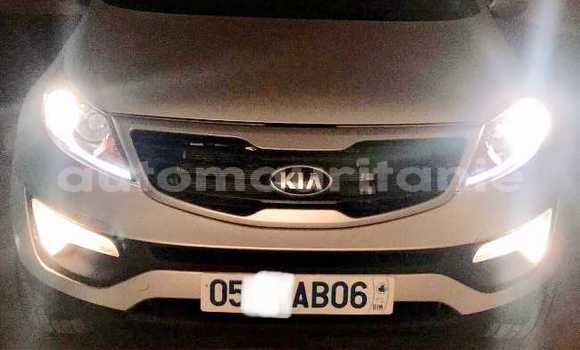 Acheter Occasion Voiture Kia Sportage Blanc à Nouakchott, Nouakchott Ouest