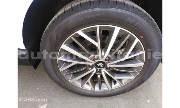 Acheter Import Voiture Hyundai Tucson Blanc à Import - Dubai, Adrar Acheter Import Voiture Hyundai Tucson Blanc à Import - Dubai, Adrar