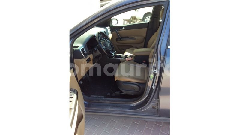 Big with watermark kia sportage adrar import dubai 2253