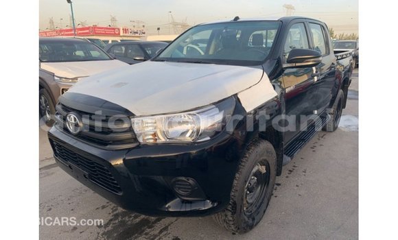 Acheter Import Voiture Toyota Hilux Noir à Import - Dubai, Adrar Acheter Import Voiture Toyota Hilux Noir à Import - Dubai, Adrar