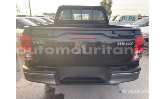 Acheter Import Voiture Toyota Hilux Noir à Import - Dubai, Adrar Acheter Import Voiture Toyota Hilux Noir à Import - Dubai, Adrar