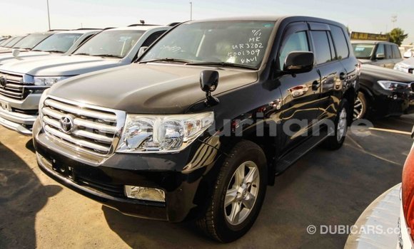 Acheter Import Voiture Toyota Land Cruiser Noir à Import - Dubai, Adrar Acheter Import Voiture Toyota Land Cruiser Noir à Import - Dubai, Adrar