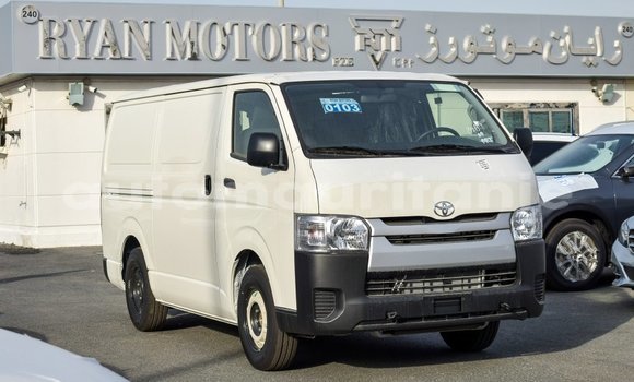 Buy Import Toyota Hiace White Car in Import - Dubai in Adrar Buy Import Toyota Hiace White Car in Import - Dubai in Adrar