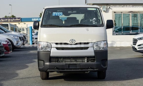 Buy Import Toyota Hiace White Car in Import - Dubai in Adrar Buy Import Toyota Hiace White Car in Import - Dubai in Adrar