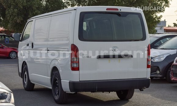 Buy Import Toyota Hiace White Car in Import - Dubai in Adrar Buy Import Toyota Hiace White Car in Import - Dubai in Adrar