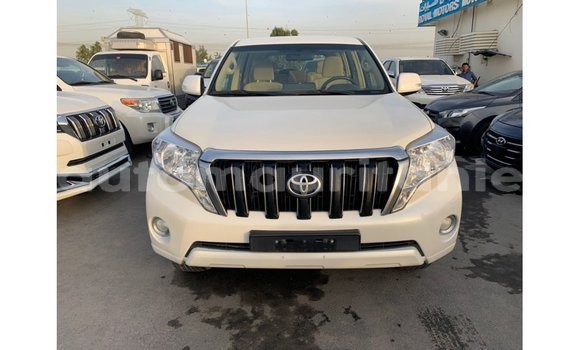 Acheter Import Voiture Toyota Prado Blanc à Import - Dubai, Adrar Acheter Import Voiture Toyota Prado Blanc à Import - Dubai, Adrar