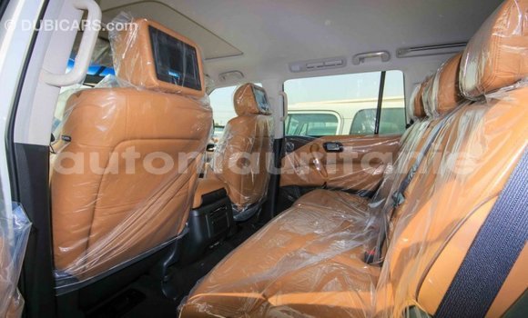 Acheter Import Voiture Nissan Patrol Blanc à Import - Dubai, Adrar Acheter Import Voiture Nissan Patrol Blanc à Import - Dubai, Adrar