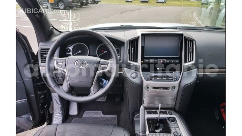 Big with watermark toyota land cruiser adrar import dubai 2274