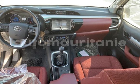 Acheter Import Voiture Toyota Hilux Autre à Import - Dubai, Adrar Acheter Import Voiture Toyota Hilux Autre à Import - Dubai, Adrar