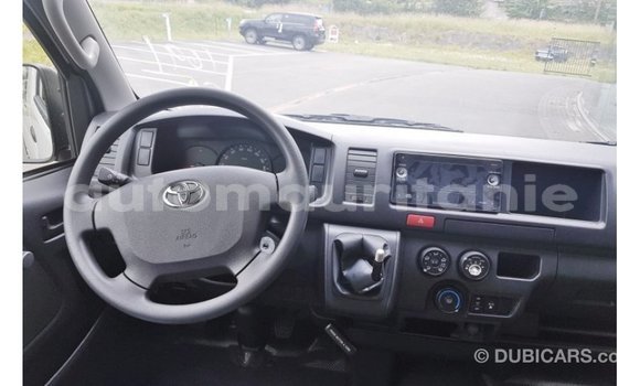 Buy Import Toyota Hiace White Car in Import - Dubai in Adrar Buy Import Toyota Hiace White Car in Import - Dubai in Adrar