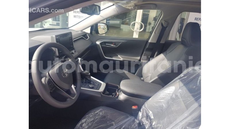 Big with watermark toyota hiace adrar import dubai 2291