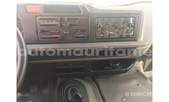 Acheter Import Voiture Toyota Coaster Blanc à Import - Dubai, Adrar Acheter Import Voiture Toyota Coaster Blanc à Import - Dubai, Adrar