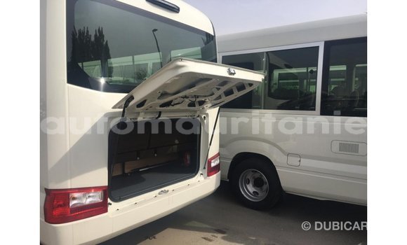 Acheter Import Voiture Toyota Coaster Blanc à Import - Dubai, Adrar Acheter Import Voiture Toyota Coaster Blanc à Import - Dubai, Adrar