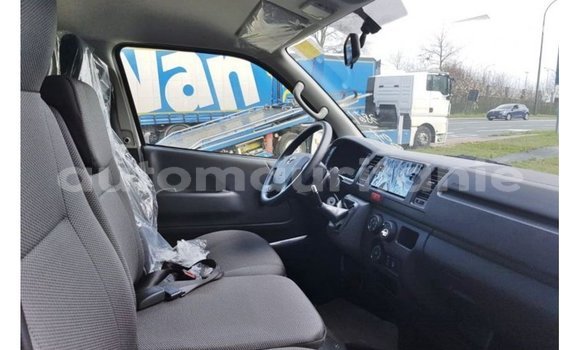 Buy Import Toyota Hiace White Car in Import - Dubai in Adrar Buy Import Toyota Hiace White Car in Import - Dubai in Adrar