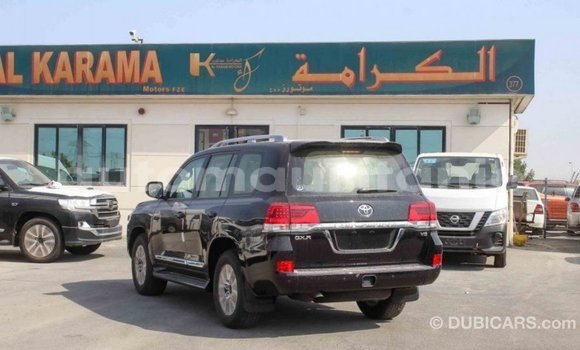 Acheter Import Voiture Toyota Land Cruiser Noir à Import - Dubai, Adrar Acheter Import Voiture Toyota Land Cruiser Noir à Import - Dubai, Adrar