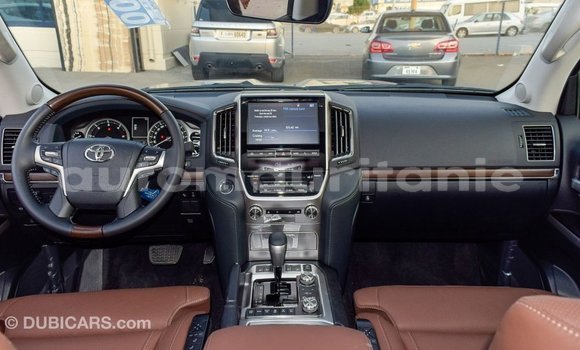 Buy Import Toyota Land Cruiser Black Car in Import - Dubai in Adrar Buy Import Toyota Land Cruiser Black Car in Import - Dubai in Adrar
