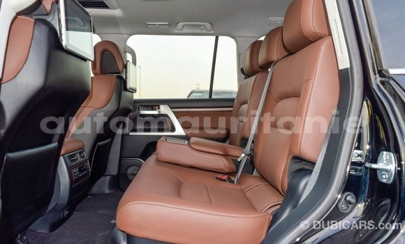 Buy Import Toyota Land Cruiser Black Car in Import - Dubai in Adrar Buy Import Toyota Land Cruiser Black Car in Import - Dubai in Adrar