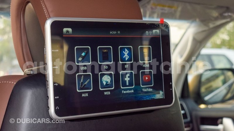 Big with watermark toyota land cruiser adrar import dubai 2306