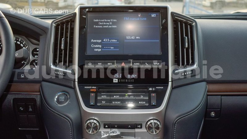 Big with watermark toyota land cruiser adrar import dubai 2306