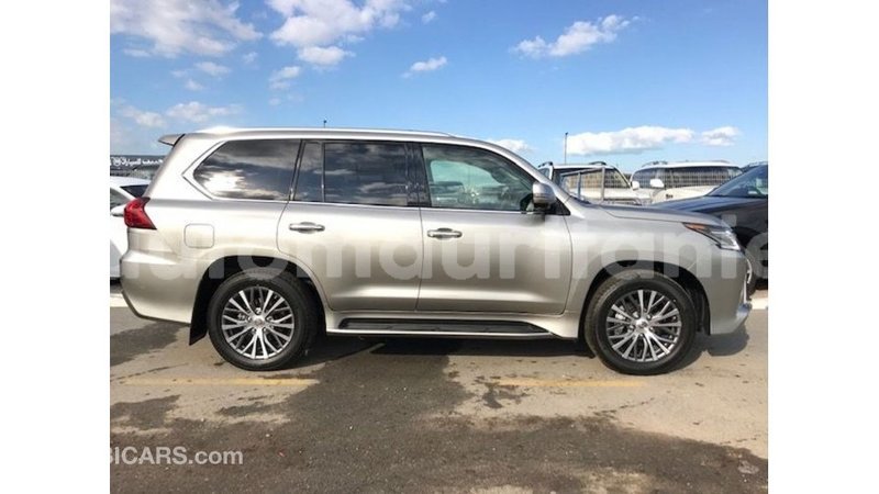 Big with watermark lexus lx adrar import dubai 2309