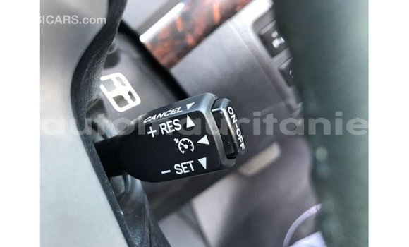 Acheter Import Voiture Toyota Land Cruiser Noir à Import - Dubai, Adrar Acheter Import Voiture Toyota Land Cruiser Noir à Import - Dubai, Adrar