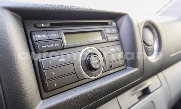 Buy Import Nissan Urvan White Car in Import - Dubai in Adrar Buy Import Nissan Urvan White Car in Import - Dubai in Adrar