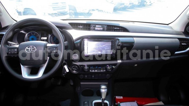 Big with watermark toyota hilux adrar import dubai 2322