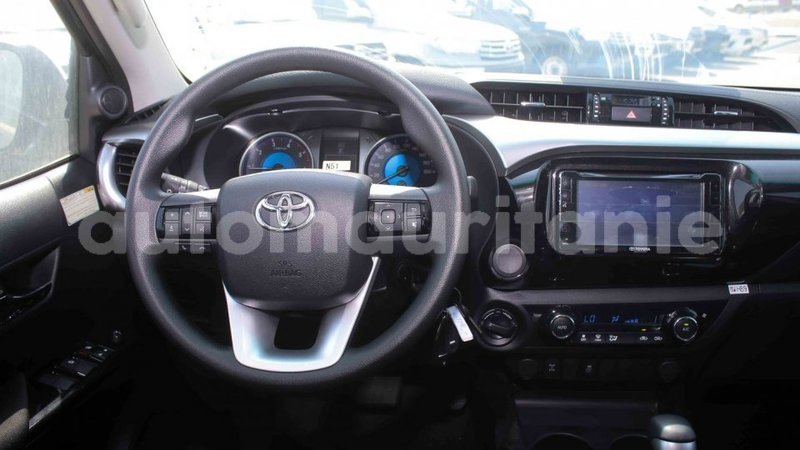 Big with watermark toyota hilux adrar import dubai 2322