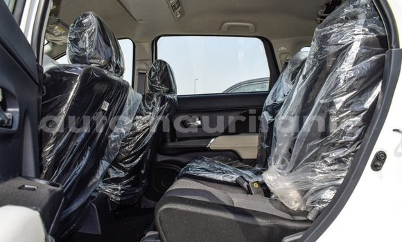 Acheter Import Voiture Toyota Rush Blanc à Import - Dubai, Adrar Acheter Import Voiture Toyota Rush Blanc à Import - Dubai, Adrar