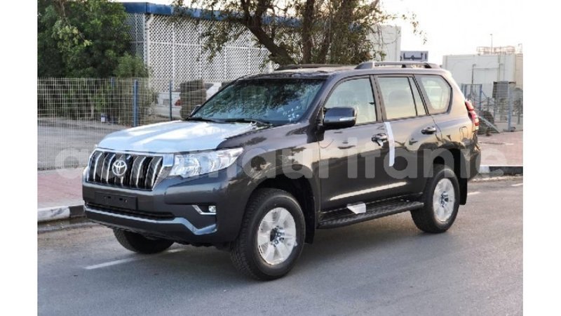 Big with watermark toyota prado adrar import dubai 2330