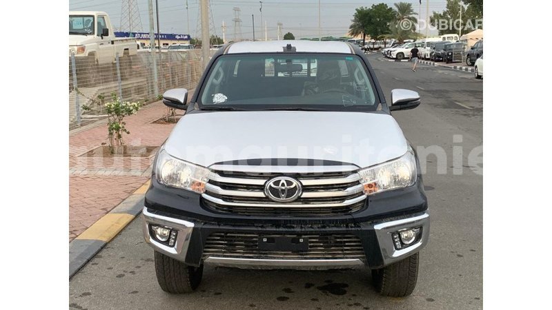 Big with watermark toyota hilux adrar import dubai 2331