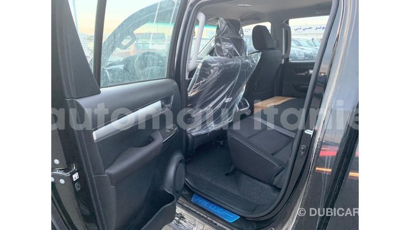 Big with watermark toyota hilux adrar import dubai 2331