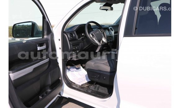 Buy Import Toyota Tundra White Car in Import - Dubai in Adrar Buy Import Toyota Tundra White Car in Import - Dubai in Adrar