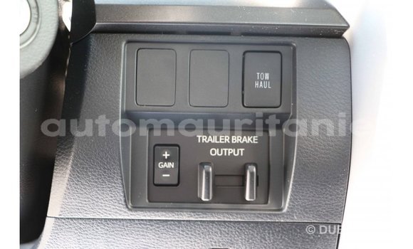 Buy Import Toyota Tundra White Car in Import - Dubai in Adrar Buy Import Toyota Tundra White Car in Import - Dubai in Adrar