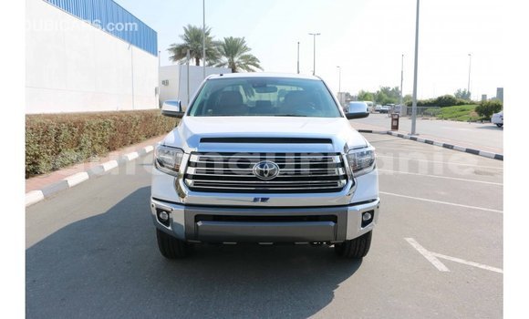 Buy Import Toyota Tundra White Car in Import - Dubai in Adrar Buy Import Toyota Tundra White Car in Import - Dubai in Adrar