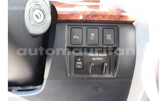 Buy Import Toyota Tundra White Car in Import - Dubai in Adrar Buy Import Toyota Tundra White Car in Import - Dubai in Adrar