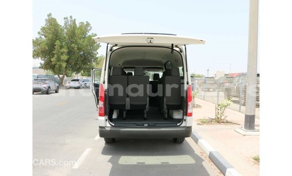 Buy Import Toyota Hiace White Car in Import - Dubai in Adrar Buy Import Toyota Hiace White Car in Import - Dubai in Adrar