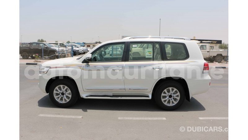 Big with watermark toyota land cruiser adrar import dubai 2345