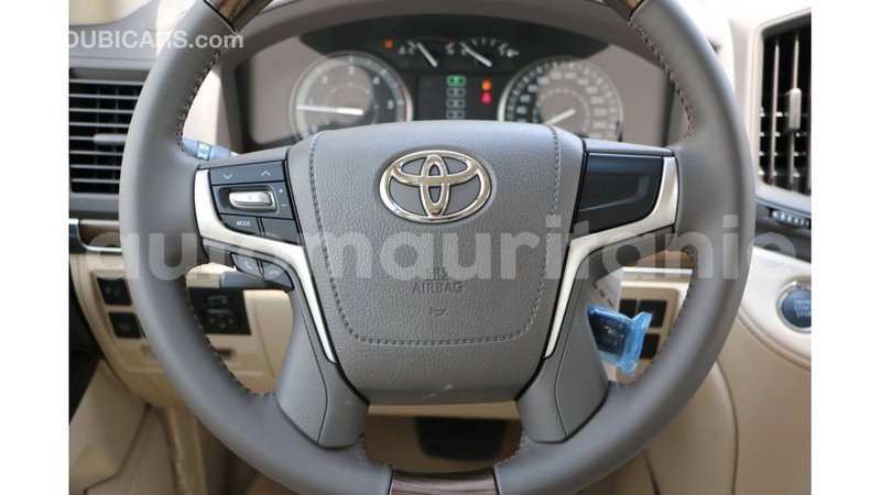 Big with watermark toyota land cruiser adrar import dubai 2345