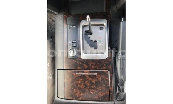 Acheter Import Voiture Toyota Land Cruiser Noir à Import - Dubai, Adrar Acheter Import Voiture Toyota Land Cruiser Noir à Import - Dubai, Adrar