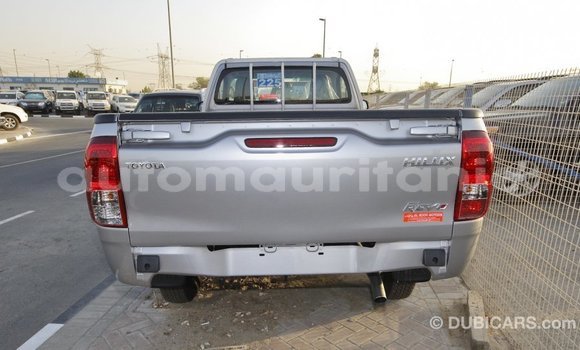 Acheter Import Voiture Toyota Hilux Autre à Import - Dubai, Adrar Acheter Import Voiture Toyota Hilux Autre à Import - Dubai, Adrar