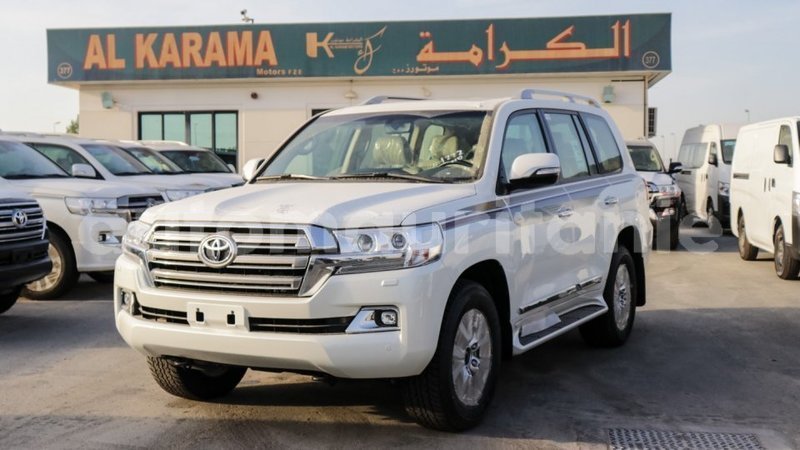 Big with watermark toyota land cruiser adrar import dubai 2351