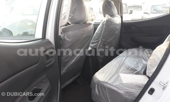 Acheter Import Voiture Mitsubishi L200 Blanc à Import - Dubai, Adrar Acheter Import Voiture Mitsubishi L200 Blanc à Import - Dubai, Adrar