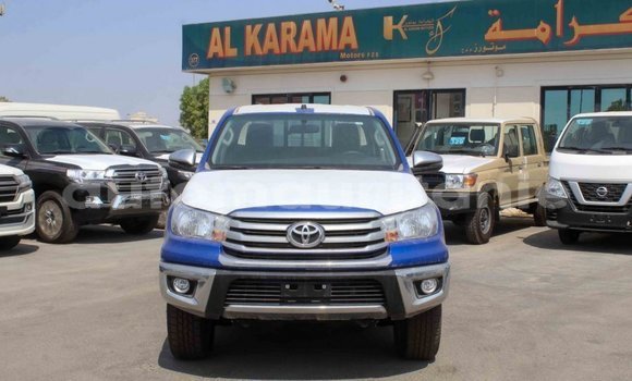Acheter Import Voiture Toyota Hilux Bleu à Import - Dubai, Adrar Acheter Import Voiture Toyota Hilux Bleu à Import - Dubai, Adrar