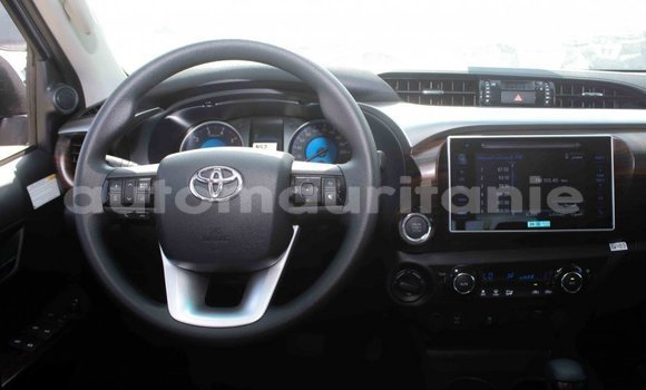 Acheter Import Voiture Toyota Hilux Autre à Import - Dubai, Adrar Acheter Import Voiture Toyota Hilux Autre à Import - Dubai, Adrar