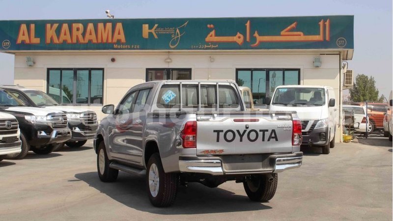 Big with watermark toyota hilux adrar import dubai 2358