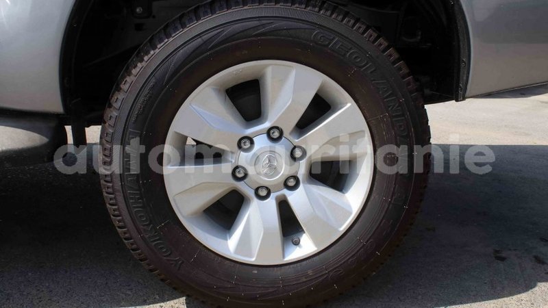 Big with watermark toyota hilux adrar import dubai 2358