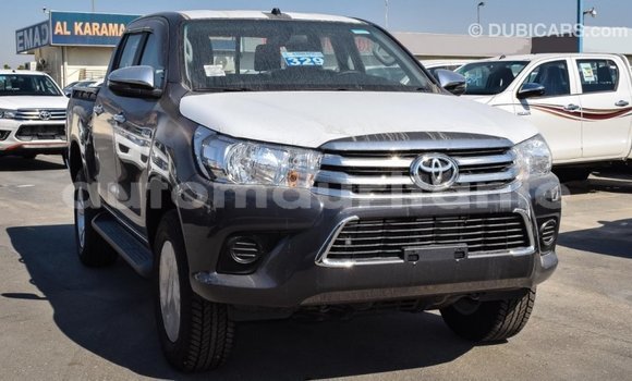 Acheter Import Voiture Toyota Hilux Autre à Import - Dubai, Adrar Acheter Import Voiture Toyota Hilux Autre à Import - Dubai, Adrar