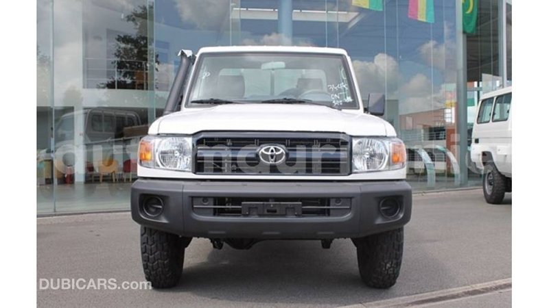 Big with watermark toyota land cruiser adrar import dubai 2367